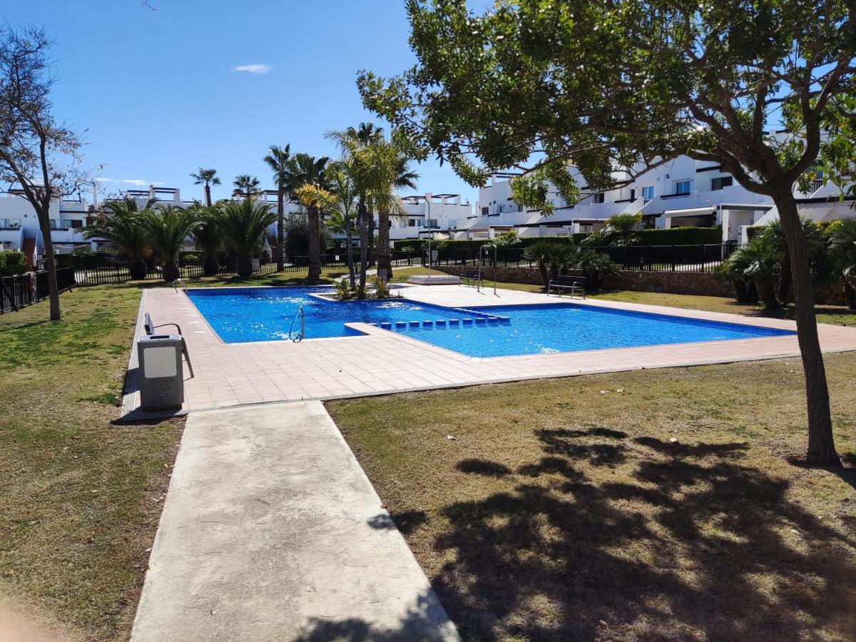 Lovely 3 Bedroom Apartment On Golf Resort Alhama de Murcia Kültér fotó